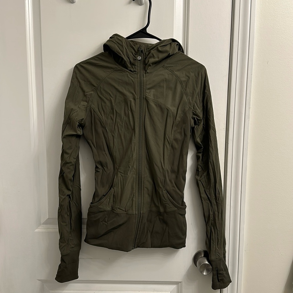 Lululemon zip up